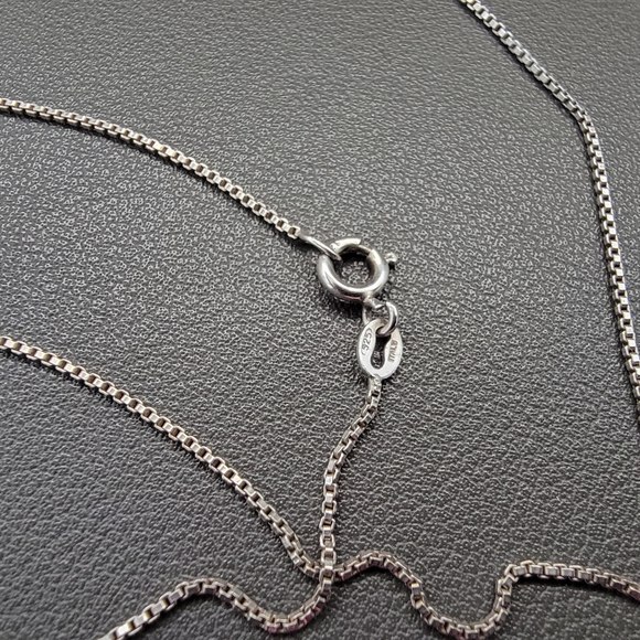 925 Marcasite Purse Pendant Necklace | 925 Italy Chain | Hinged Openwork Design - Picture 6 of 8